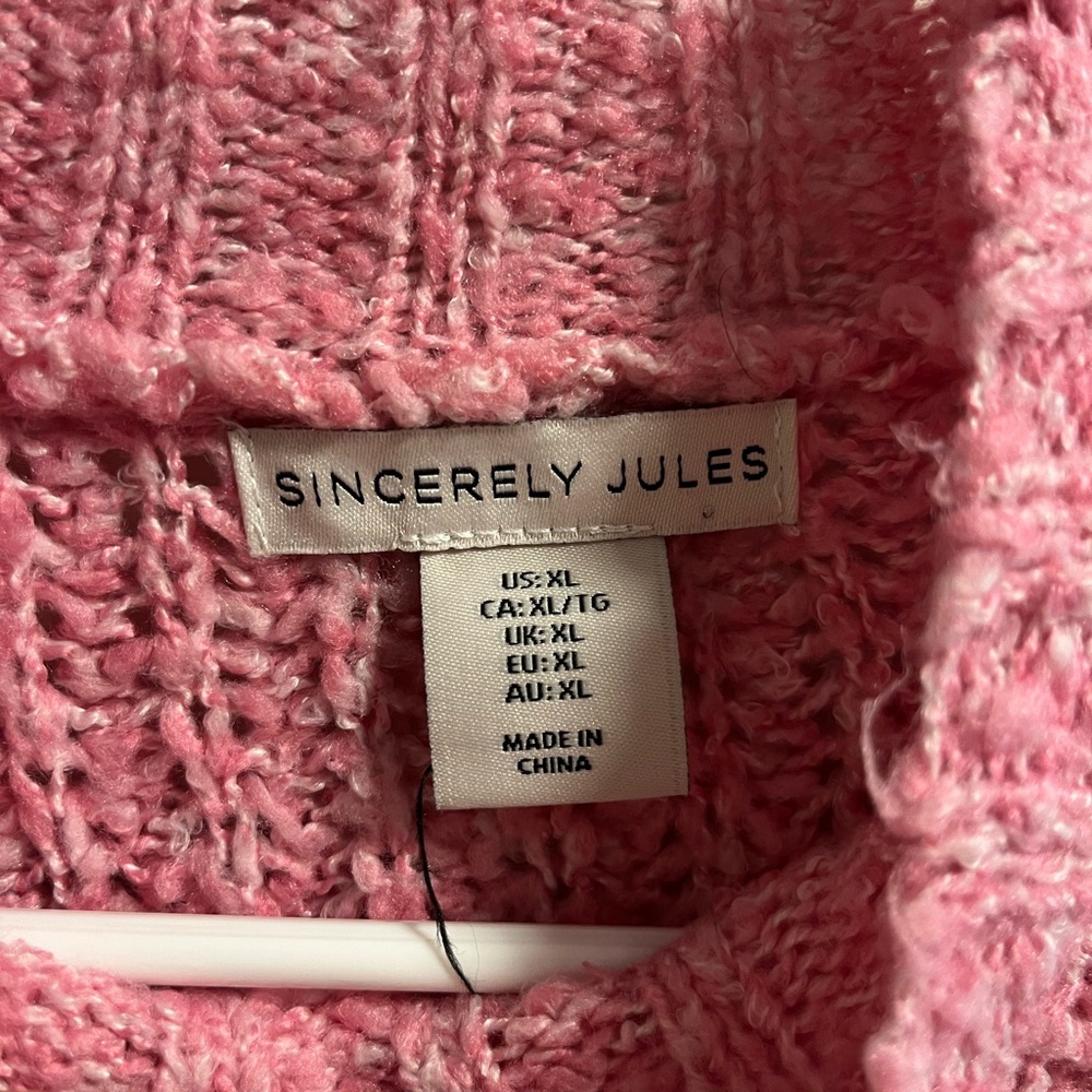 Pink sweater - Picture 2 of 4